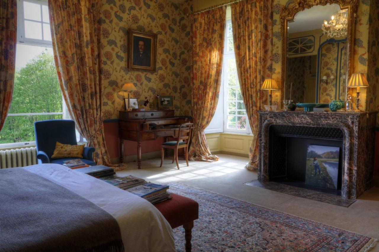 Chateau De Vaux Yvré-lʼÉvêque Esterno foto